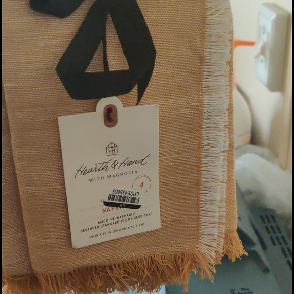 Napkins - Picture 2 of 2